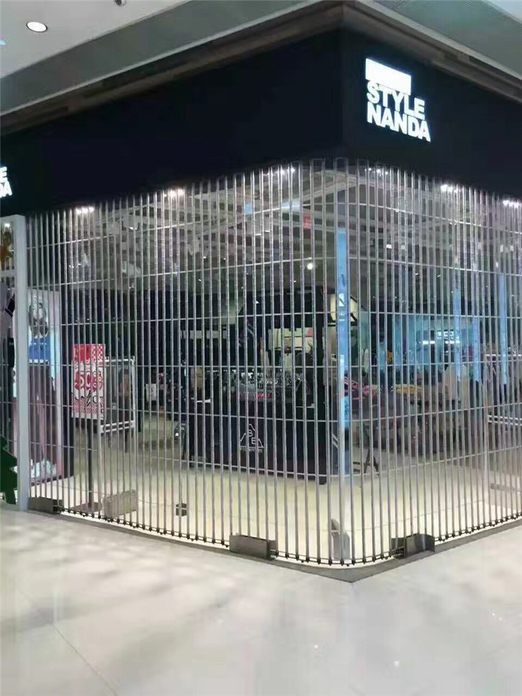 透明水晶側卷門