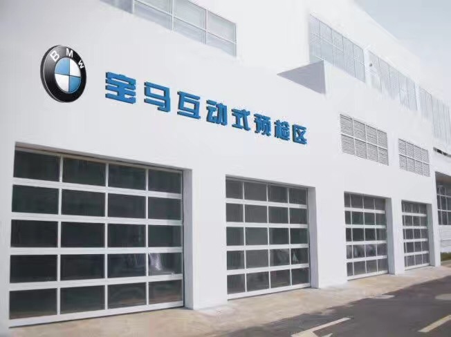 寶馬4S店透視門工程